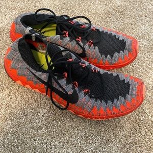 Used Nike Flyknit Free 3.0 size 11.